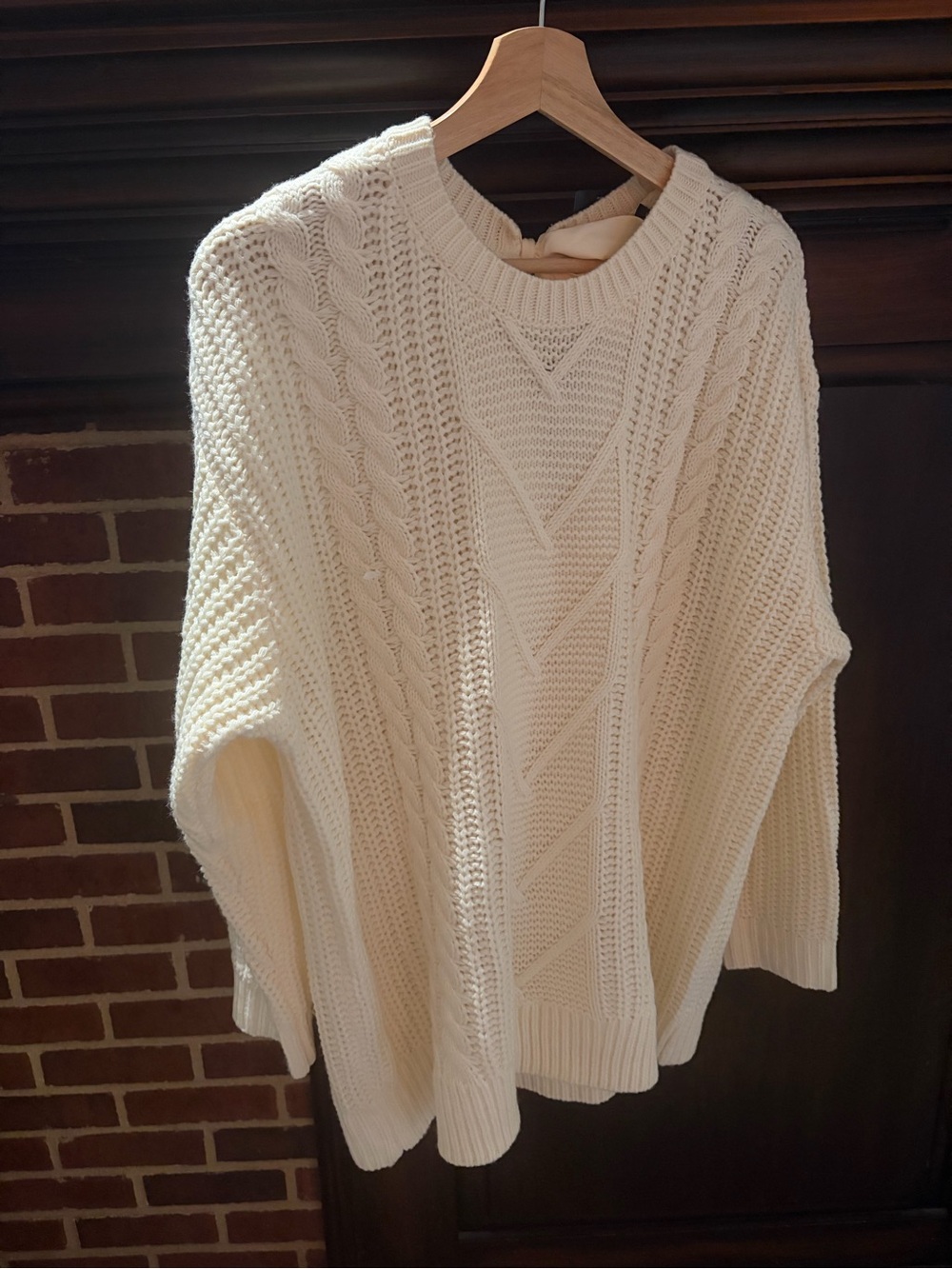 Torrid bnwt sweater size 14-16